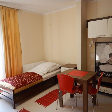לובלין Hostel Sklodowska מראה חיצוני תמונה