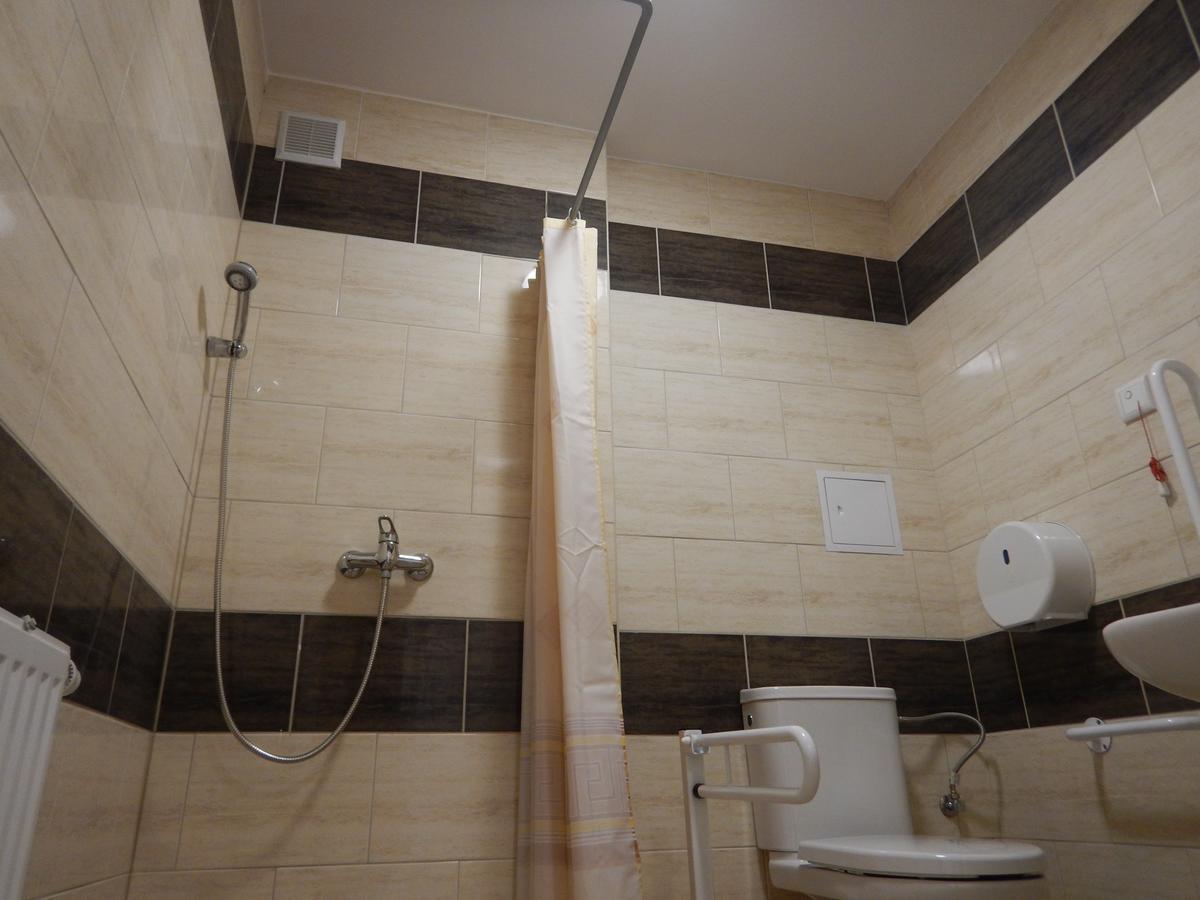 לובלין Hostel Sklodowska מראה חיצוני תמונה